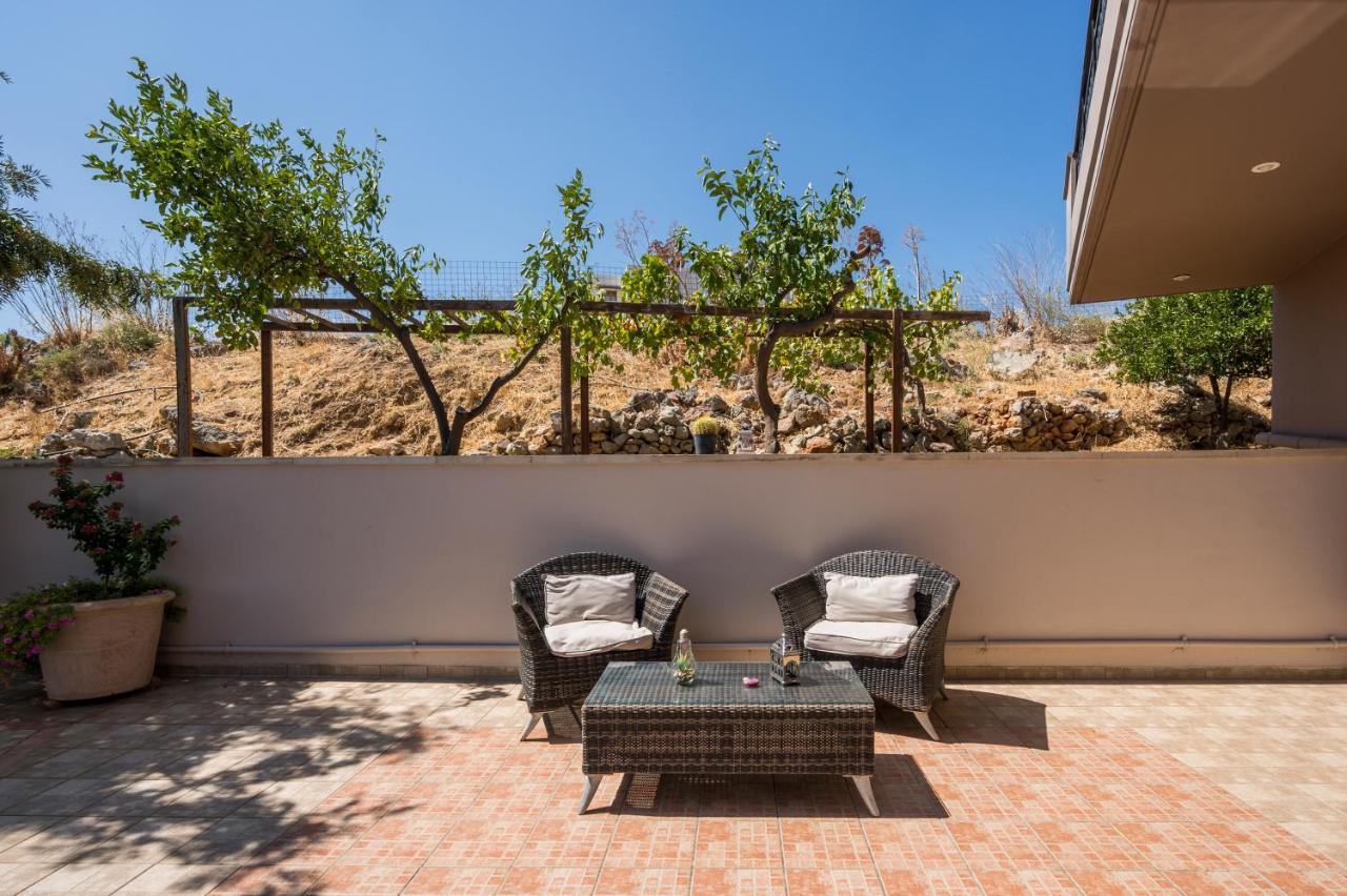 Tholos Apartments Chania  Ngoại thất bức ảnh