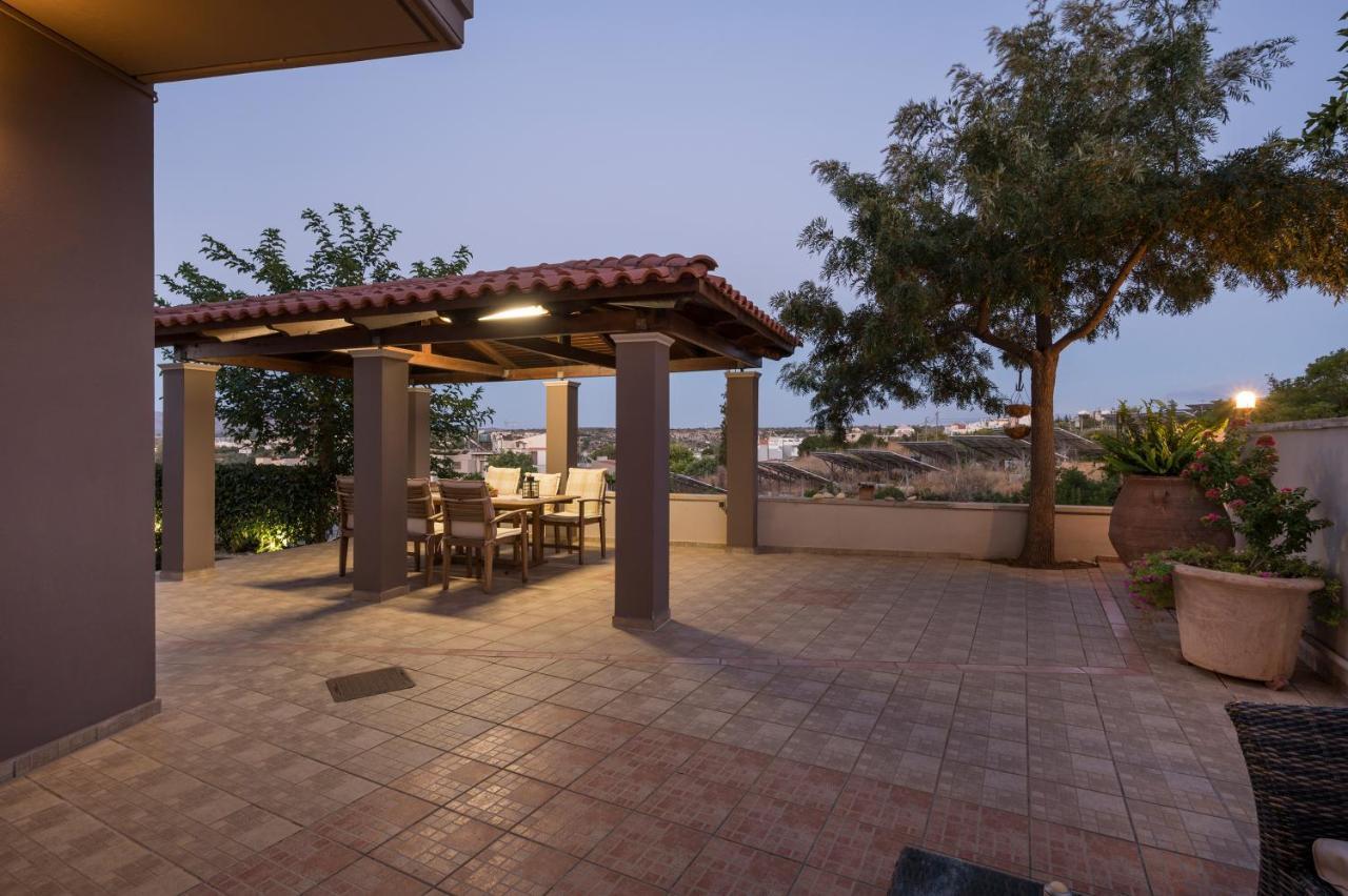 Tholos Apartments Chania  Ngoại thất bức ảnh