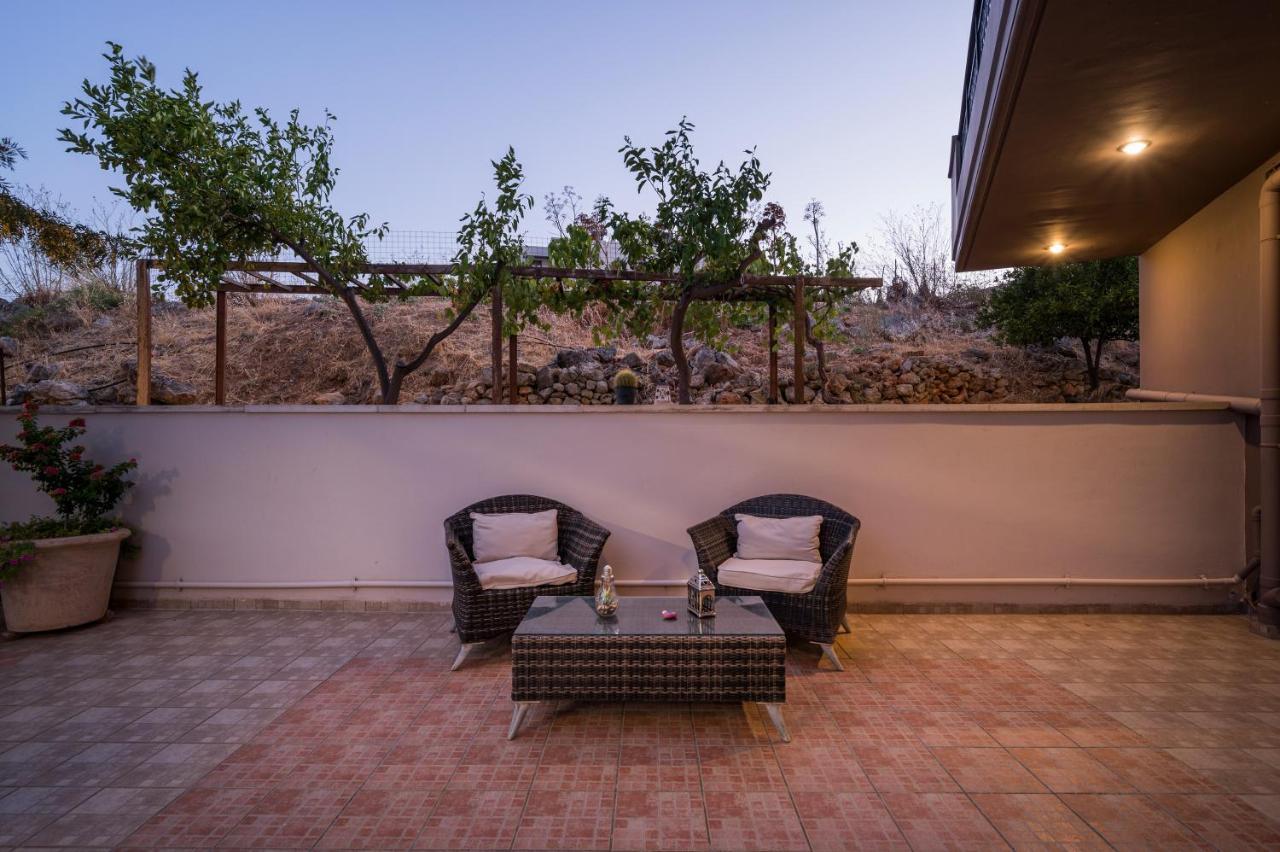 Tholos Apartments Chania  Ngoại thất bức ảnh